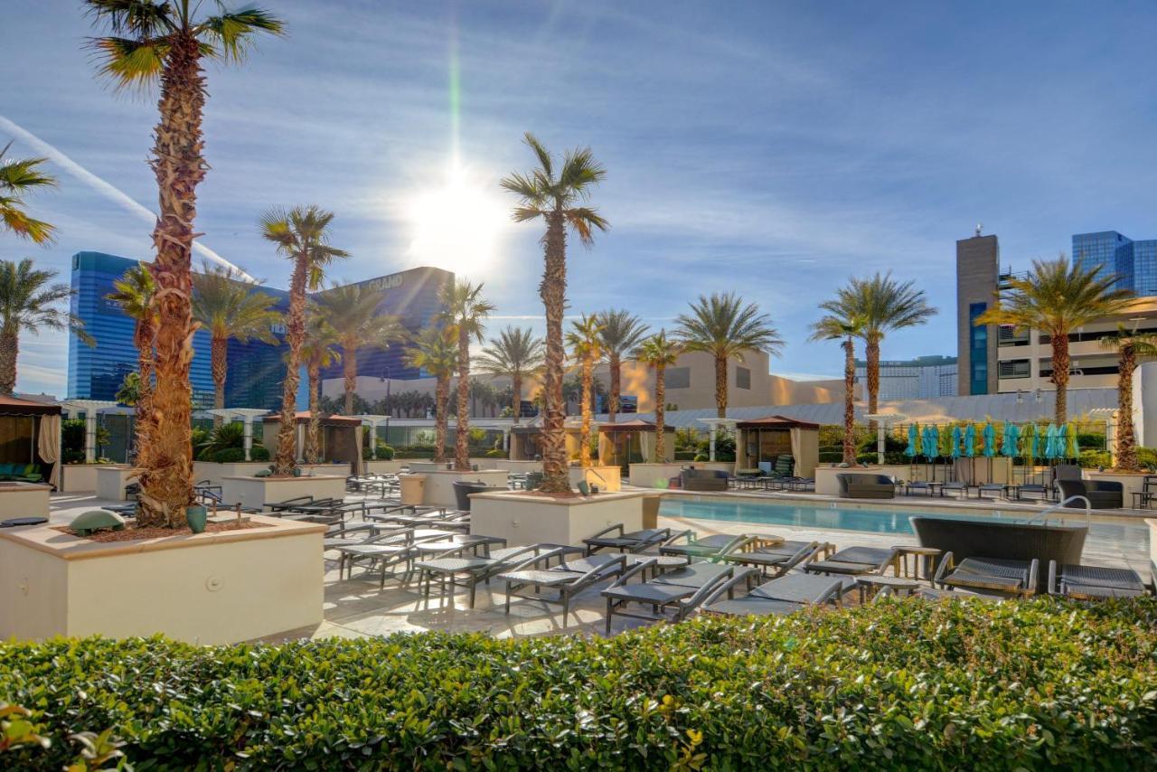 Mgm Signature-11-803 F1 Track & Strip View Studio Las Vegas Exterior photo